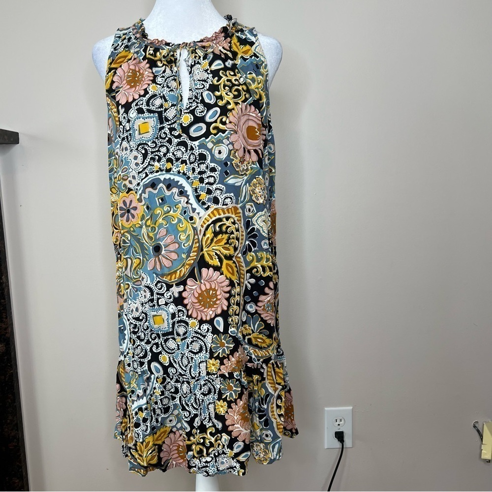 ! Loft ruffles dress